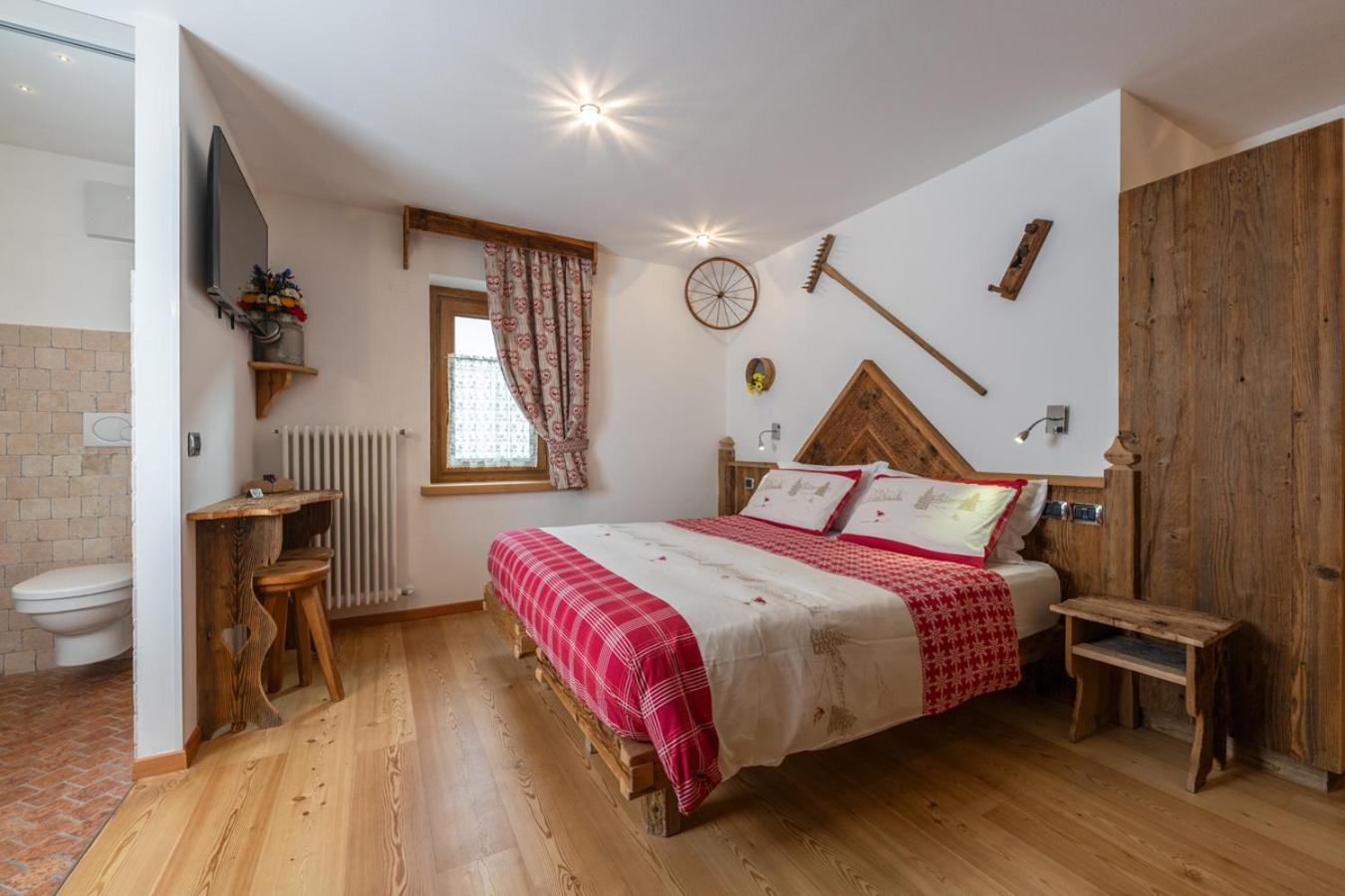 Hotel Garni Ladin Vigo di Fassa Zewnętrze zdjęcie