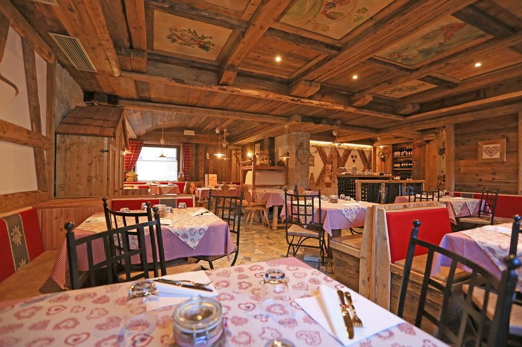 Hotel Garni Ladin Vigo di Fassa Zewnętrze zdjęcie